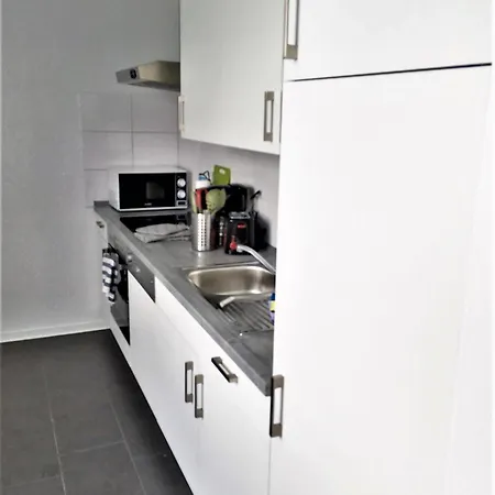 Work And Balcony Apartmán *