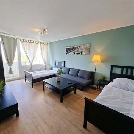 Apartmán Work And Balcony