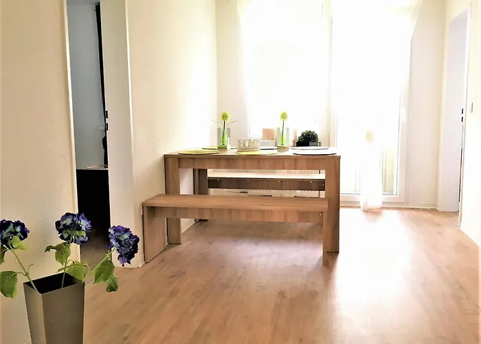 Work And Balcony Апартаменты *